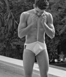 Briefs-Jocks-Boardshorts Twink Tube 6276a0beb69ac.jpg