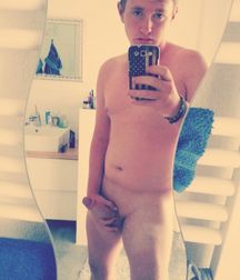 nice boy Luis  5b15333d1621f.jpg