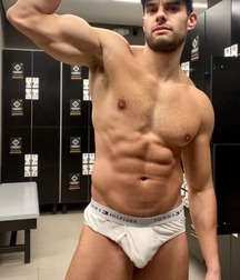 beautiful young people flex gay porn 626dcdeeb6663.jpg