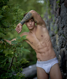 beautiful young people flex gay porn 626dce0d959cc.jpg