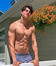 cute young men with athletic bodies boys porn 6272fe7c922ae.jpg