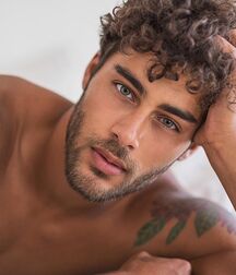 Very cute guys athletic twink tube selected 627299a988646.jpg