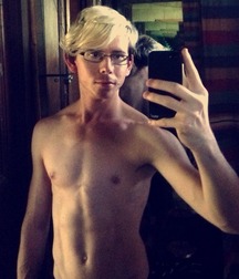 Summer Blonds Shirtless Sunshine Twink Tube 6264d0f81ce20.jpg
