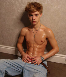 Shirts Off Saturday Twink Tube 626d886e55227.jpg