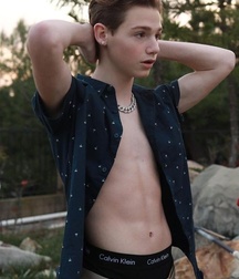 The beauty of boys cute shirtless twink tube 626906fc1535d.jpeg