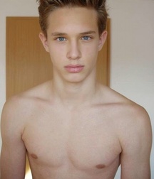 The beauty of boys cute shirtless twink tube 626907672f205.jpeg
