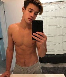 Twinks garden gay porn boys selfies 62930f6243551.jpeg