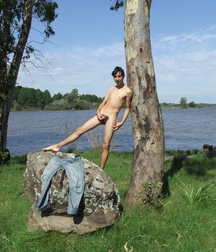 Tyler outdoors by the lake boys porn 6268063962841.jpg