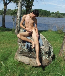 Tyler outdoors by the lake boys porn 626806dc3d753.jpg