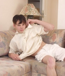 Anislav boys gay porn on the sofa 626960aa4c6da.jpg