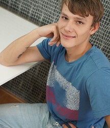 Andrew Green solo indoor boys porn