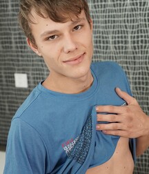 Andrew Green solo indoor boys porn 626ab7c377163.jpg
