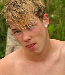 Curt solo outdoors teen gay porn tube 626d9cf66e12f.jpg