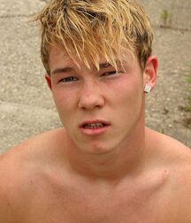 Curt solo outdoors teen gay porn tube 626d9ebfa1444.jpg