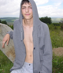 Teen boy Pavolka solo outdoors gay porn