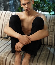 Teen boy Francis solo porn cute 62714c2aeec79.jpg