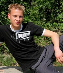 Blond Sander naked outdoors boys gay porn 6274be08d0721.jpg