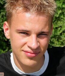 Blond Sander naked outdoors boys gay porn 6274be0d89c10.jpg