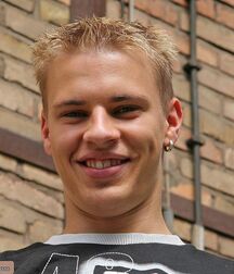 Blond Sander naked outdoors boys gay porn 6274be25d7a8d.jpg