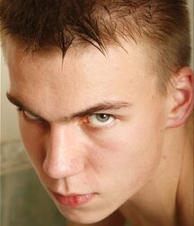 Steven sol in the bathroom gay boys porn 6274e9c9c83cc.jpg
