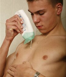 Steven sol in the bathroom gay boys porn 6274e9d7de6fd.jpg