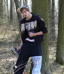 Skater Richard Hanzlik jerks off outdoors boys porn 6278d0070f0ae.jpg