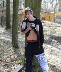 Skater Richard Hanzlik jerks off outdoors boys porn 6278d0221cc2d.jpg