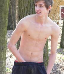 Skater Richard Hanzlik jerks off outdoors boys porn 6278d0712f956.jpg