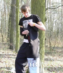 Skater Richard Hanzlik jerks off outdoors boys porn 6278d1057ec9e.jpg