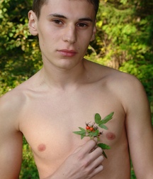 Ruslik wanking and cumming outdoors boys porn 6278d320dea1c.jpg