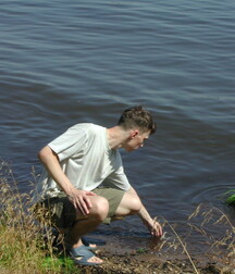 Andrey wanking and cumming outdoors boys porn 6278d8bc013f1.jpg