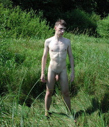 Andrey wanking and cumming outdoors boys porn 6278d8d2a2ae3.jpg