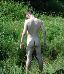 Andrey wanking and cumming outdoors boys porn 6278d8da253af.jpg
