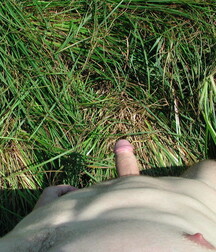 Andrey wanking and cumming outdoors boys porn 6278d9528b991.jpg