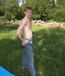  Tolik wanks & cums outdoors boys porn 6278e90989ef2.jpg