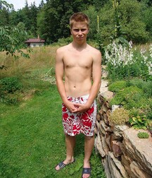Blond teen William wanking & cumming outdoors boys porn 627a1a1bc3dff.jpg