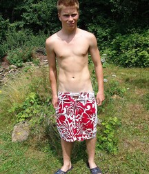 Blond teen William wanking & cumming outdoors boys porn 627a1a28e5131.jpg
