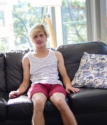 Blond Kyle Polaski solo session twink porn boys 627b6f9fbfbbe.jpg