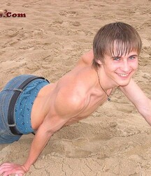 Cute Leon wanks & cums on the beach boys porn 627d245c8bd73.jpg