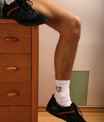 Steven plays with his ass wanks & cums boys porn 627e23113ee5b.jpg