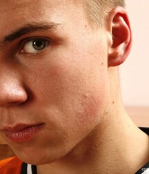 Steven plays with his ass wanks & cums boys porn 627e241750947.jpg
