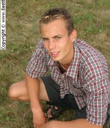 Andrew in 2 solo sessions: outdoors & indoors boys porn 6283c8ba1c259.jpg