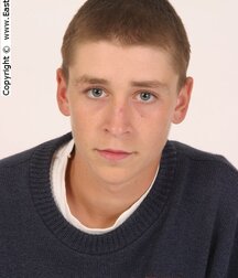 Cute teen Paul solo session gay porn