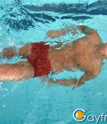 Martin has fun in the pool and even afterwards boys porn 628619ae26dee.jpg