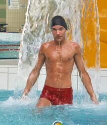 Martin has fun in the pool and even afterwards boys porn 628619c7a4031.jpg
