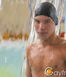 Martin has fun in the pool and even afterwards boys porn 628619d1d3fe3.jpg