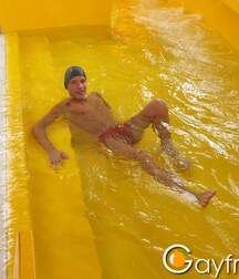 Martin has fun in the pool and even afterwards boys porn 628619f6b8dfc.jpg