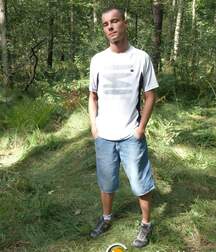 Young Tigerek jerks off in the forest boys porn 62865f397b238.jpg