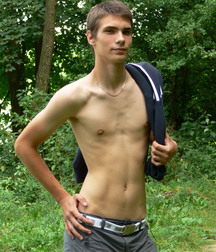 Sexy twink jerks off outdoors boys porn 628f376619f9e.jpg