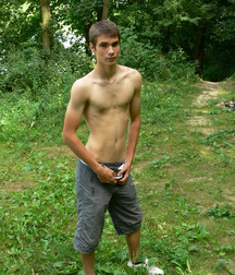 Sexy twink jerks off outdoors boys porn 628f377e05e7e.jpg